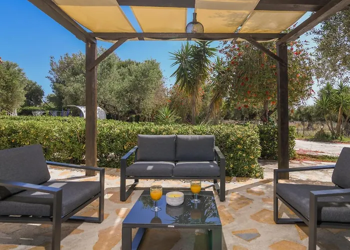 Kanonia Gerakas Villa *